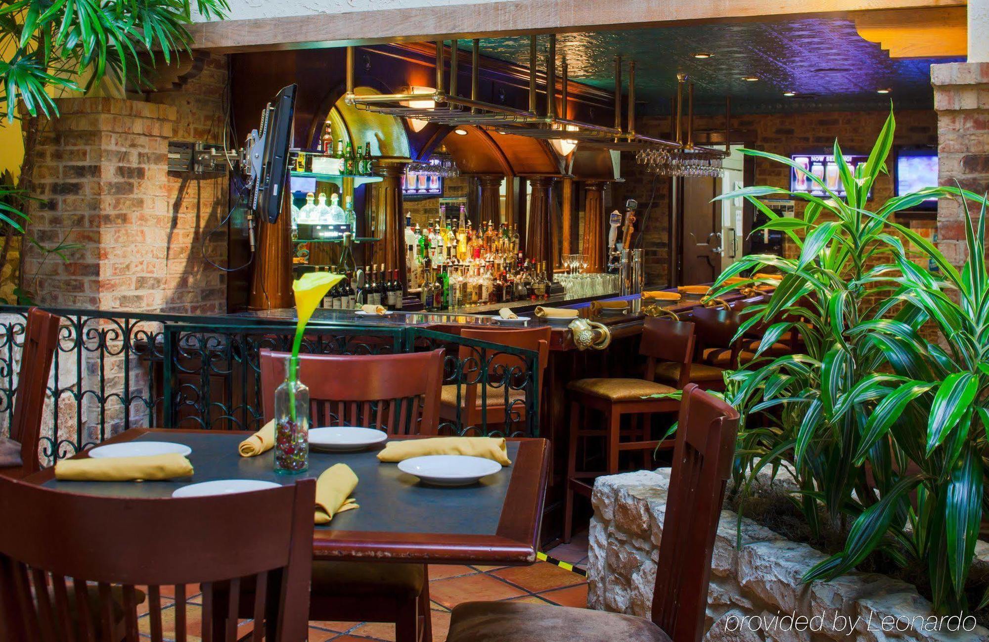 Embassy Suites San Antonio Northwest I-10 Restaurant bilde
